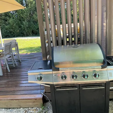 Avignon, Joli En Campagne Très Proche De La Camping Avignon